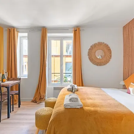 Appartement Charming Fully Equipped Near Paris